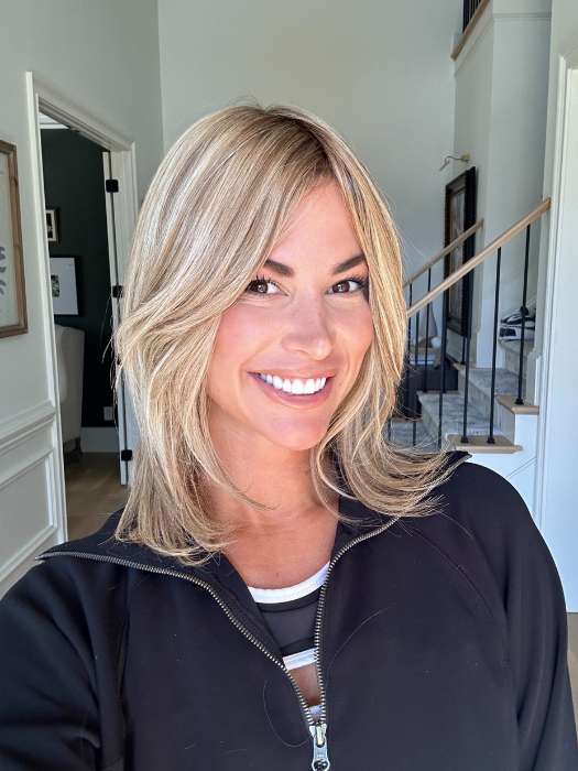 Katy C. @thewigeducator wearing CARRIE LITE PETITE by JON RENAU in color 12FS12 MALIBU BLONDE | LIght Gold Brown, Light Natural Gold Blonde, Pale Natural Gold-Blonde Blend, Shaded with Light Gold Brown