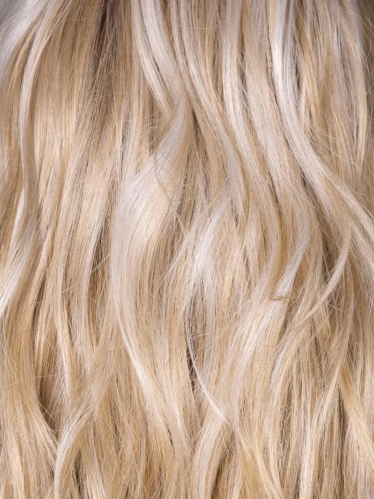 BISCOTTI CREME R | A soft, dimensional blonde shade that blends warm, golden-beige tones with light, creamy highlights for a sunlit, natural look.