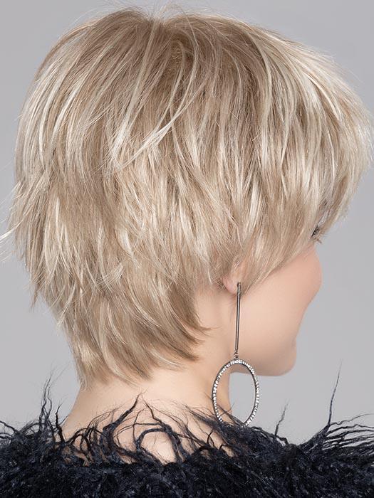 PASTEL BLONDE ROOTED | Platinum, Dark Ash Blonde, and Medium Honey Blonde blends With Dark Roots