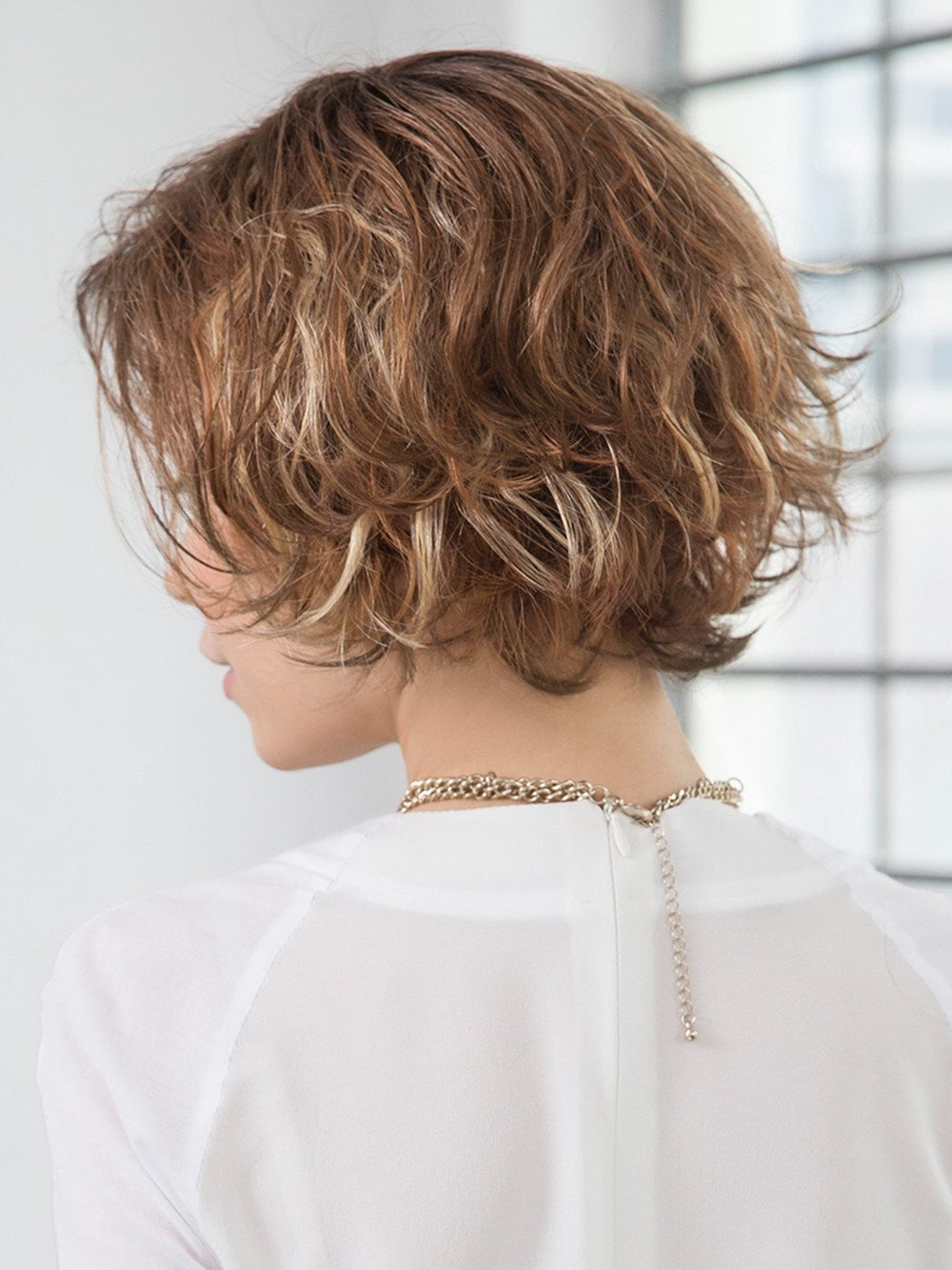 TOBACCO-MIX | Medium Brown base with Light Golden Blonde highlights and Light Auburn lowlights