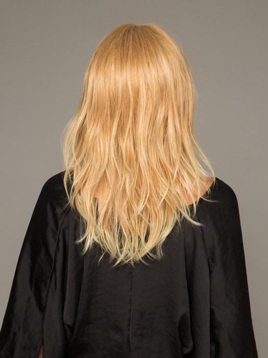 The heat-friendly fiber allows you to straighten or curl the hair using your favorite heat tools