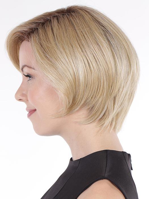 HONEY WITH CHAI LATTE | Light Golden Brown with Pale Golden Blonde & Medium Golden Blonde Highlights on Top, Medium Brown Roots