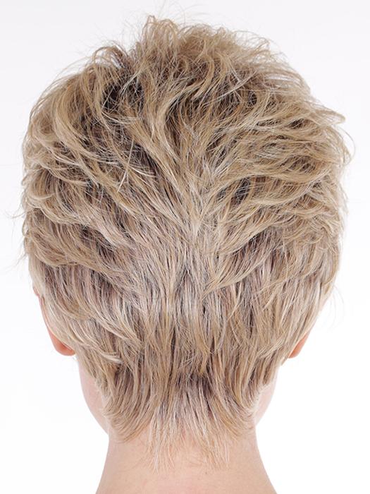 HONEY WITH CHAI LATTE | Light Golden Brown with Pale Golden Blonde & Medium Golden Blonde Highlights on Top, Medium Brown Roots