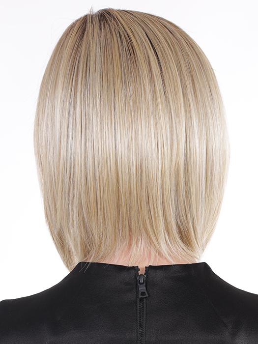 HONEY WITH CHAI LATTE | Light Golden Brown with Pale Golden Blonde & Medium Golden Blonde Highlights on Top, Medium Brown Roots