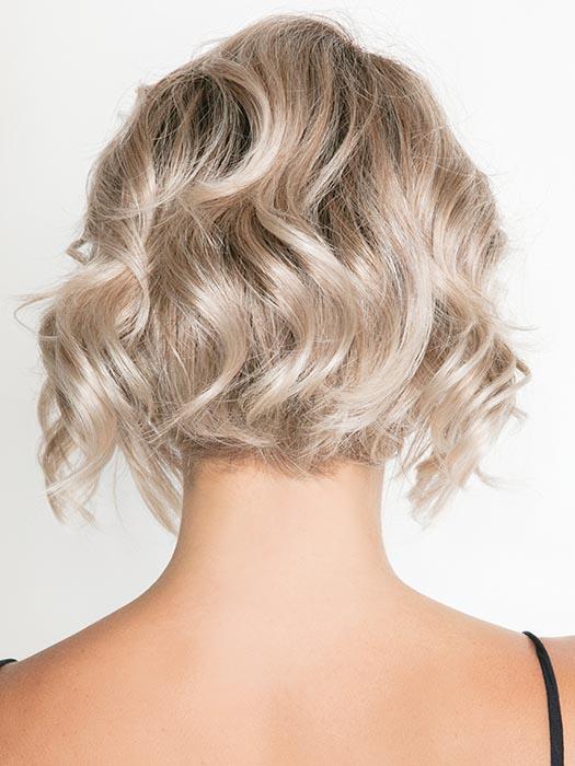 MELTED MARSHMALLOW | Subtly warm dark sandy blonde blend with medium brown roots and light ash blonde tips and highlights