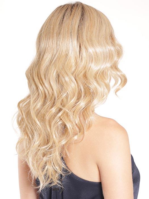 HONEY WITH CHAI LATTE | Light Golden Brown with Pale Golden Blonde & Meidum Golden Blonde Highlights on Top, Medium Brown Roots