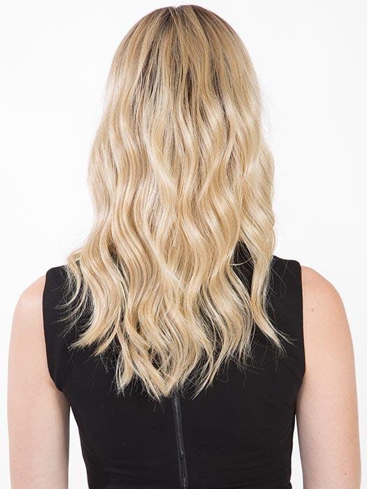 HONEY WITH CHAI LATTE | Light Golden Brown with Pale Golden Blonde & Medium Golden Blonde Highlights on Top, Medium Brown Roots