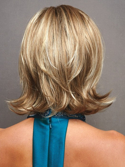 SPRING HONEY R | Rooted Honey Blonde and Gold Platinum Blonde evenly blended