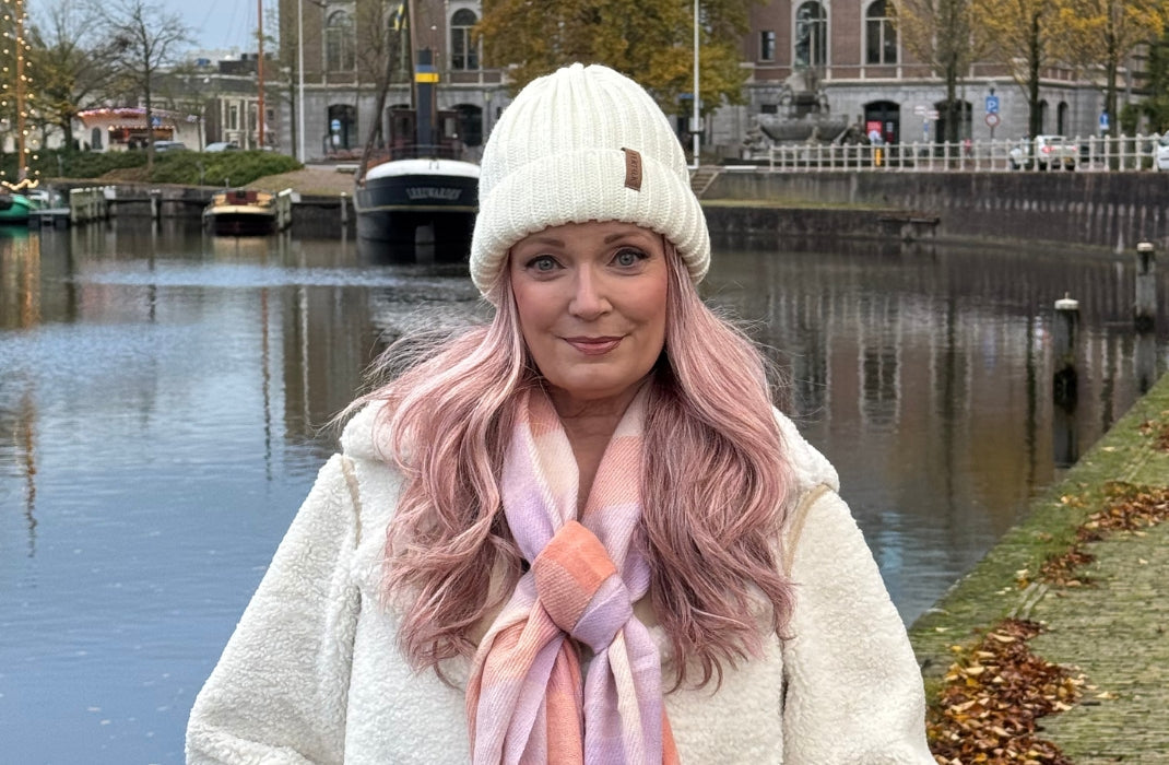 Which Wigs Align With Your Zodiac Sign: Aquarius Edition
