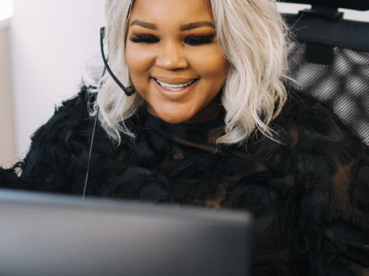 Wig Shops vs. Buying Wigs Online