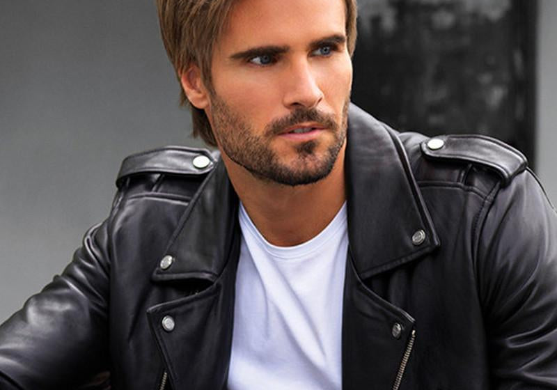 Men in Wigs | What is the Secret?