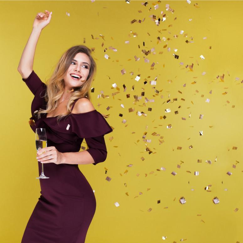 3 Easy New Year’s Eve Hairstyles for Wigs