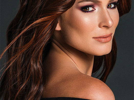 Does human hair blend look like human hair?