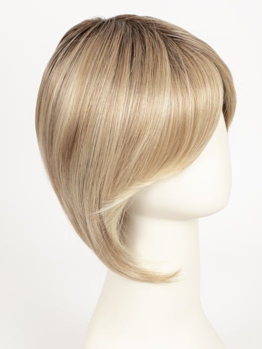 22F16S8 VENICE BLONDE | Light Ash Blonde and Light Natural Blonde Blend Shaded with Medium Brown