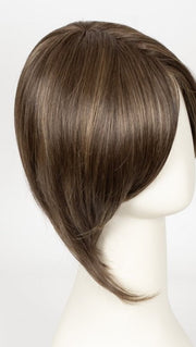 8RH14 MOUSSE CAKE | Medium Brown with 33% Medium Natural Blonde Highlights