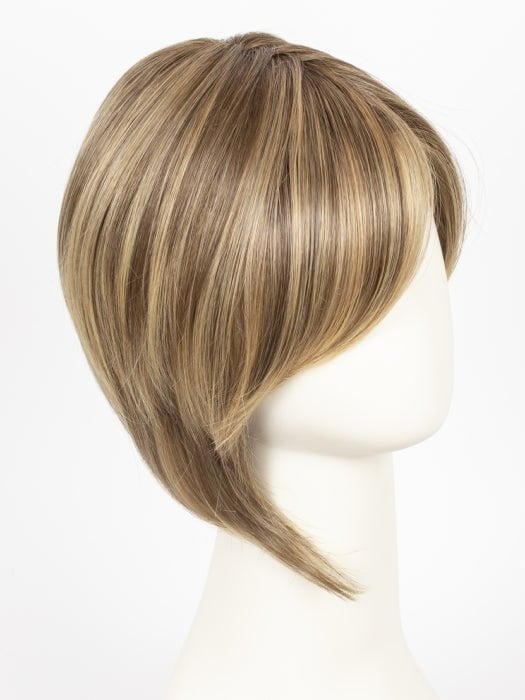24BT18 ECLAIR | Dark Natural Gold Blonde & Light Natural Gold Blonde Blend with Light Natural Gold Blonde Tips