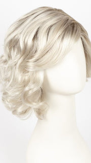 GL23-101SS SS SUN-KISSED BEIGE | Dark golden blonde base blends into multi-dimensional tones of lightest beige blonde