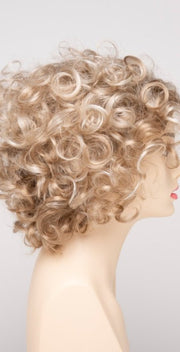 LIGHT BLONDE | 2 toned blend of Creamy Blonde with Champagne highlights