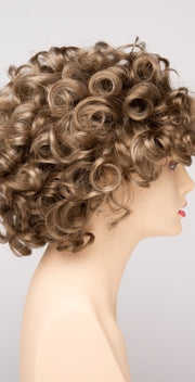 GINGER CREAM | Dark Beige Blonde underneath highlighted on top with Light Beige Blonde