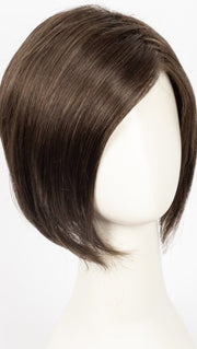 R6/10 | Chestnut Brown Blended With Medium Ash Brown