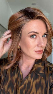 Jenny B @thewiggygirl wearing LOVE ALWAYS, RAQUEL by RAQUEL WELCH in RL29/33SS ICED PUMPKIN SPICE | Strawberry Blonde Shaded with Dark Red-Brown