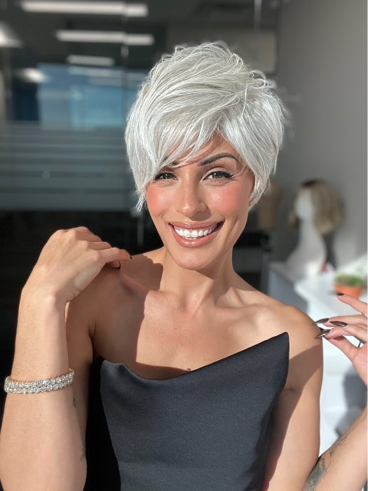 ROXIE wearing DREAM DEBUT by GABOR in LIGHT GREY | Silver to light gray