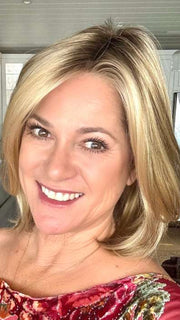 Susan Cooke @wigs_with_wisdom wearing CAMERON LARGE by JON RENAU in 12FS8 SHADED PRALINE | Light Gold Brown, Light Natural Gold Blonde & Pale Natural Gold-Blonde Blend, Shaded with Medium Brown