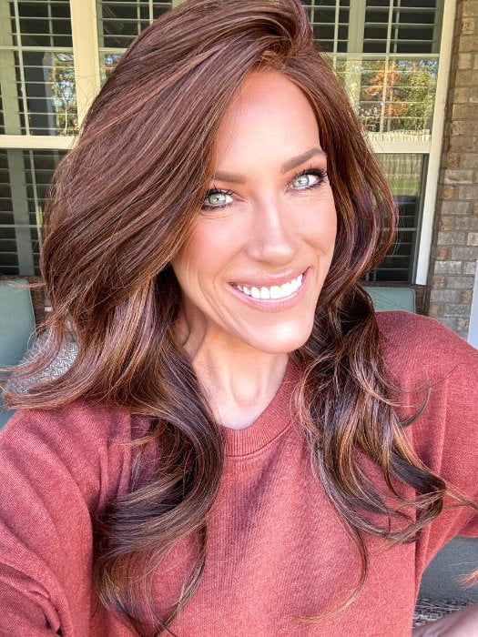 Kristyna @kristynamoore wearing STATEMENT STYLE by RAQUEL WELCH in color RL32/31 CINNABAR | Medium Dark Auburn Evenly Blended with Medium Light Auburn