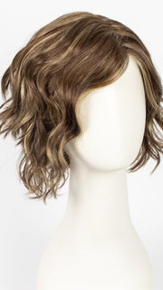 RM8/26H | Golden Brown with Golden Blonde Highlights