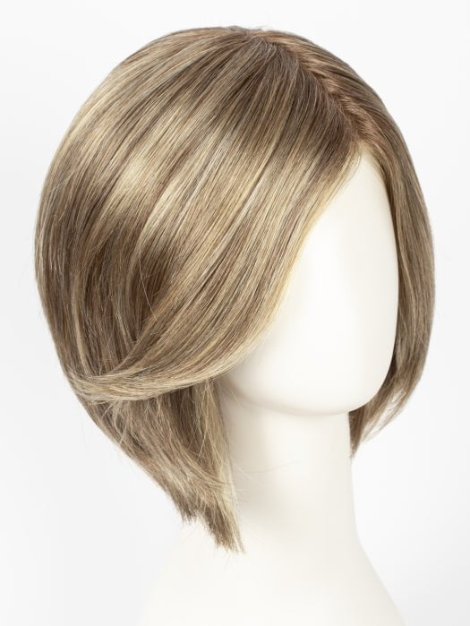 GL15-26SS SS BUTTERED TOAST | Chestnut brown base blends into multi-dimensional tones of medium brown and golden blonde.