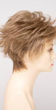 GINGER CREAM | Dark Beige Blonde underneath highlighted on top with Light Beige Blonde