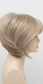 LIGHT BLONDE | 2 toned blend of Creamy Blonde with Champagne highlights