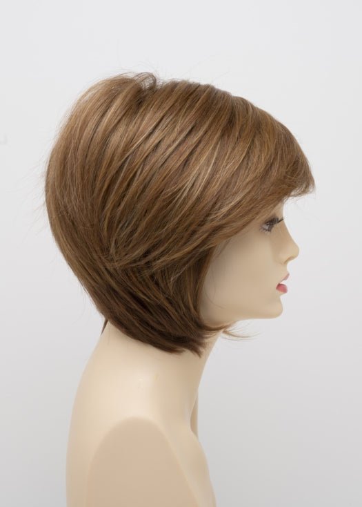GOLDEN NUTMEG | Medium Brown roots with overall Warm Cinnamon base and Golden Blonde hightlights