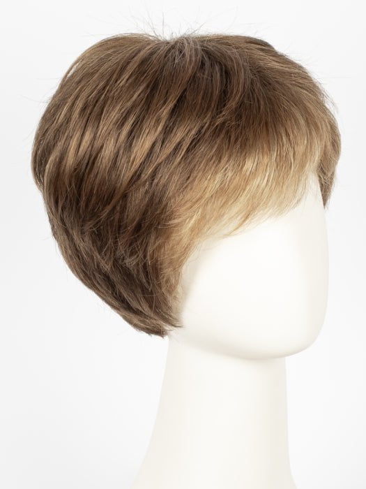 MOCCA-LIGHTED 830.27.20 | Light Brown base with Light Caramel highlights on the top only, darker nape