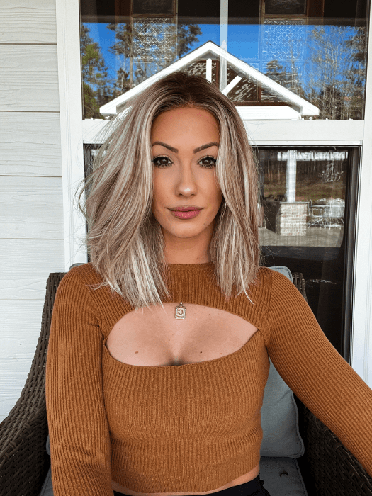 Jenna Fail @jenna_fail wearing DRIVE by ELLEN WILLE in color PEARL BLONDE ROOTED 101.24.20 | Pearl Platinum, Dark Ash Blonde, and Medium Honey Blonde Mix