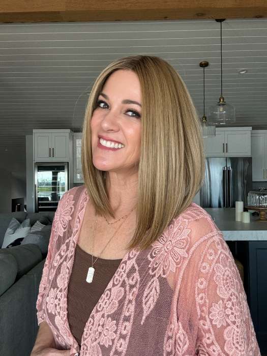 Susan Cooke @wigs_with_wisdom wearing DRIVE by ELLEN WILLE in color LIGHT-BERNSTEIN-ROOTED 20.27.12 | Light Auburn, Light Honey Blonde, and Light Reddish Brown blend and Dark Roots