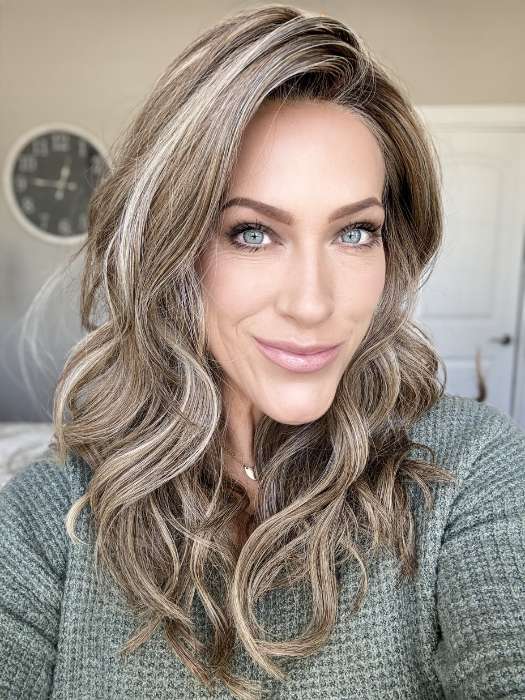 Kristyna @kristynamoore wearing SELFIE MODE by RAQUEL WELCH WIGS in color RL12/22SS SHADED CAPPUCCINO | Light Golden Brown Evenly Blended with Cool Platinum Blonde Highlights with Dark Roots