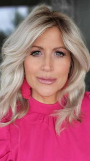 Natalie Gray @vanish.into.thin.hair wearing KAYLEE by JON RENAU in FS17/101S18 PALM SPRINGS BLONDE | Light Ash Blonde with Pure White Natural Violet Bold Highlights, Shaded with Dark Natural Ash Blonde 