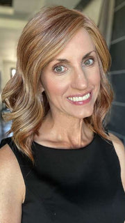 Lisa Mullins @beautifulyouwigreviews wearing SIMMER by RAQUEL WELCH WIGS in color RL31/29 FIERY COPPER | Medium Light Auburn Evenly Blended with Ginger Blonde