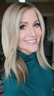 Natalie @vanish.into.thin.hair wearing MARGOT by JON RENAU in color 12FS8 SHADED PRALINE | Medium Natural Gold Blonde, Light Gold Blonde, Pale Natural Blonde Blend, Shaded with Dark Brown