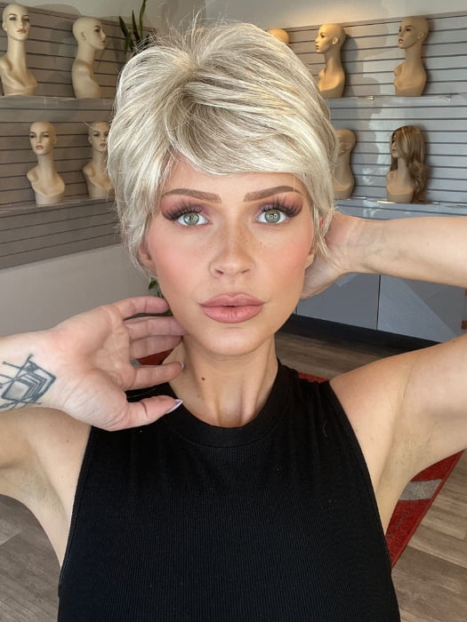 Madeline wearing SPARKLE by RAQUEL WELCH in R23S+ GLAZED VANILLA | Cool Platinum Blonde with Almost White Highlights