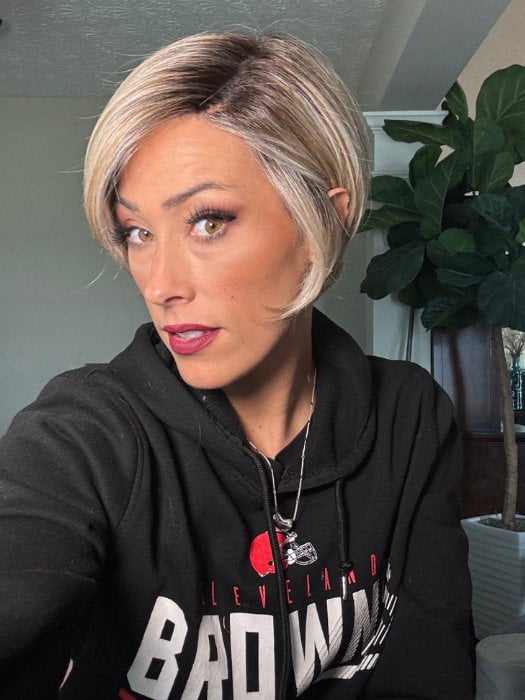 Nichole wearing ALETTA by ELLEN WILLE in IVORY-BLONDE-SHADED 101.16.14 | Medium Ash Blonde and Medium Blonde blend with Pearl Platinum and Shaded Roots