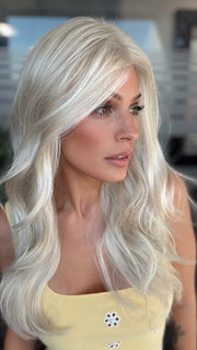 Roxie is wearing SWEETLY SUBTLE by GABOR in GL23-101 SUN-KISSED BEIGE | Beige Blonde with Platinum Highlights