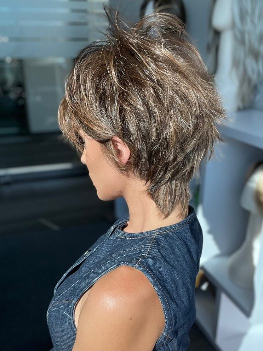 Roxie is wearing CHAT by ELLEN WILLE in color GF6-30 COPPER MAHOGANY | Medium Brown Evenly Blended with Medium Auburn
