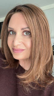 Emily H. @she_sheds_more wearing KARLIE BY JON RENAU in 30A27S4 SHADED PEACH | Medium Natural Red & Medium Red-Gold Blonde Blend, Shaded with Dark Brown