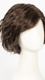 R6/10 | Chestnut Brown and Medium Ash Brown Blend