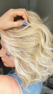 Sandy @i_be_wiggin wearing ECLAT by ELLEN WILLE in color SANDY-BLONDE-ROOTED | Medium Honey Blonde, Light Ash Blonde, and Lightest Reddish Brown blend with Dark Roots