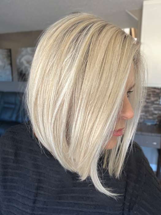 Donna @style.me.ageless wearing CURRENT EVENTS by RAQUEL WELCH WIGS in color RL16/22SS SHADED ICED SWEET CREAM | Pale Blonde with Slight Platinum Highlighting with Dark Roots