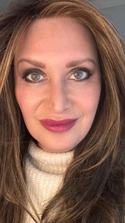 Emily H. @she_sheds_more wearing MESMERIZED by RAQUEL WELCH WIGS in color RL8/29SS SHADED HAZELNUT | Warm Medium Brown Evenly Blended with Ginger Blonde with Dark Roots