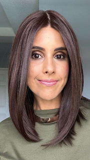 Lorena C. @faux.hurr.lifee wearing DRIVE by ELLEN WILLE in color DARK CHOCOLATE MIX 4.33 | Dark Brown base with Light Reddish Brown highlights
